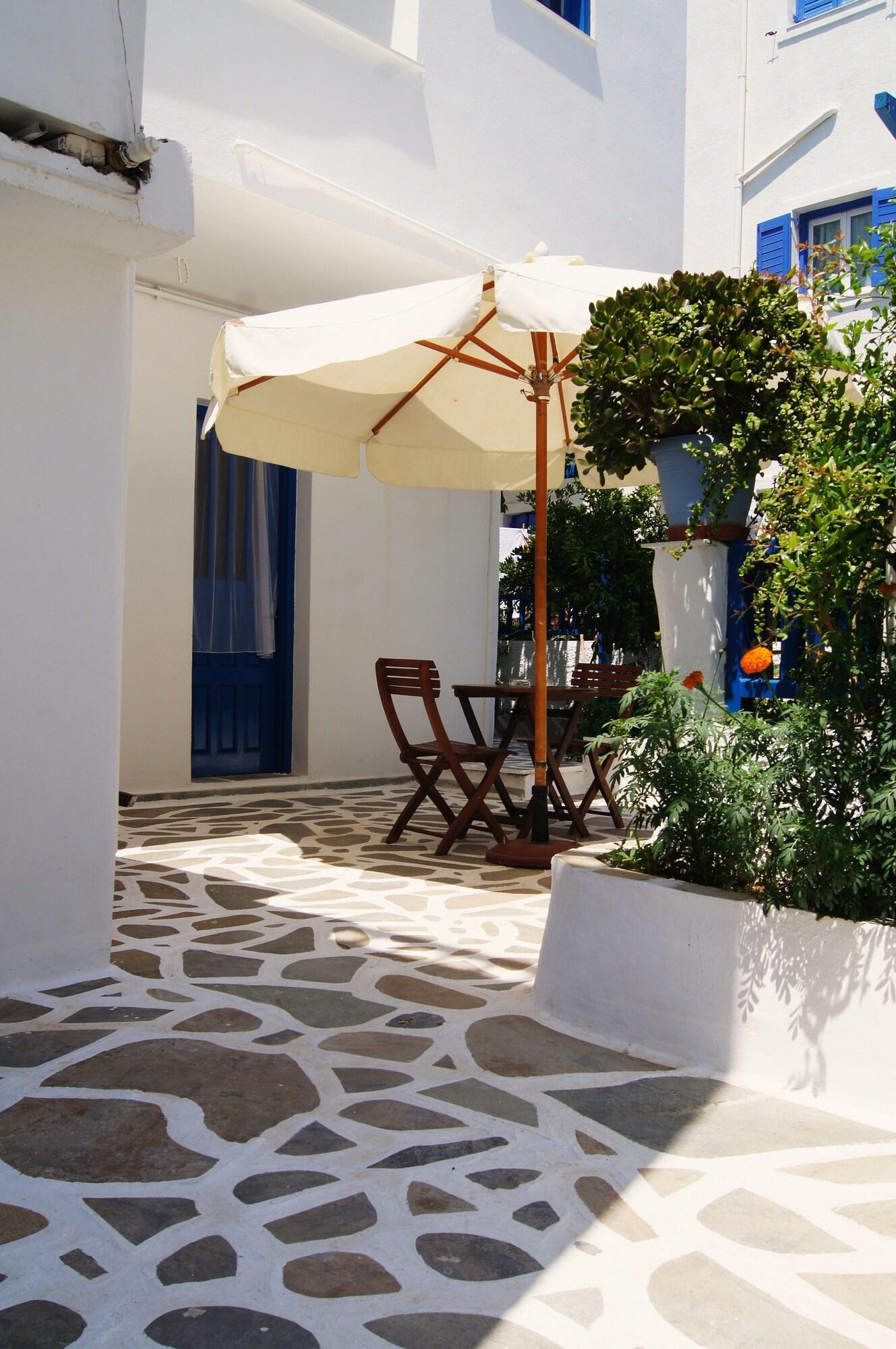 Hotel Apartments Giannis Adámas Eksteriør bilde